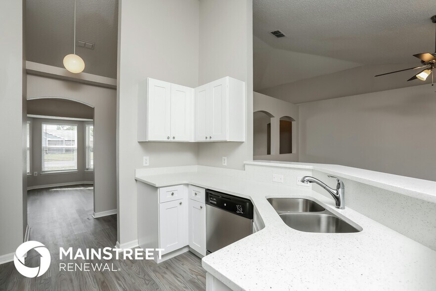 Building Photo - 2708 Derby Dr