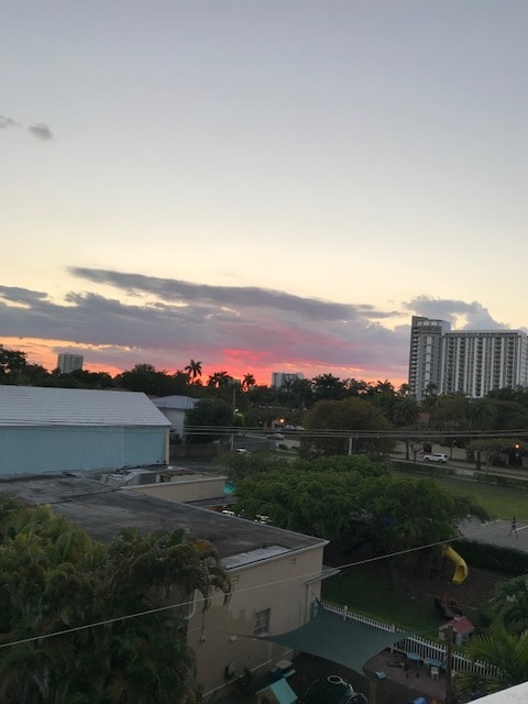 Building Photo - 1650 Brickell Ave