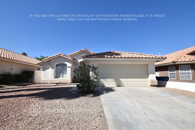 Building Photo - 1516 Los Alamos Dr