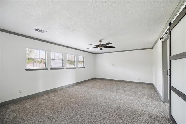 Building Photo - 18715 Big Cypress Dr