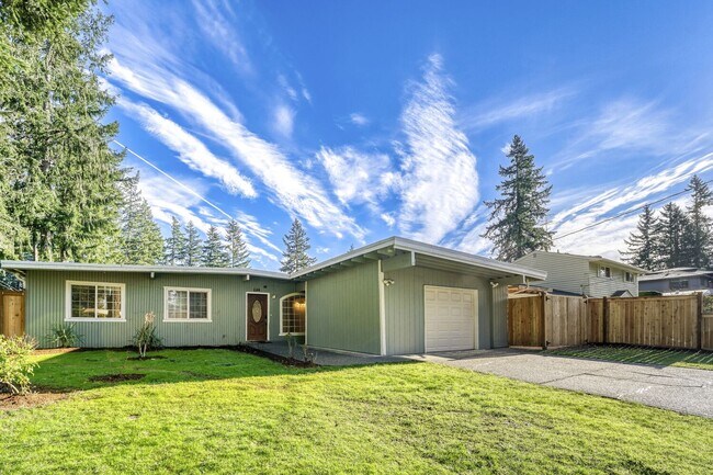 Building Photo - 644 164th Pl NE