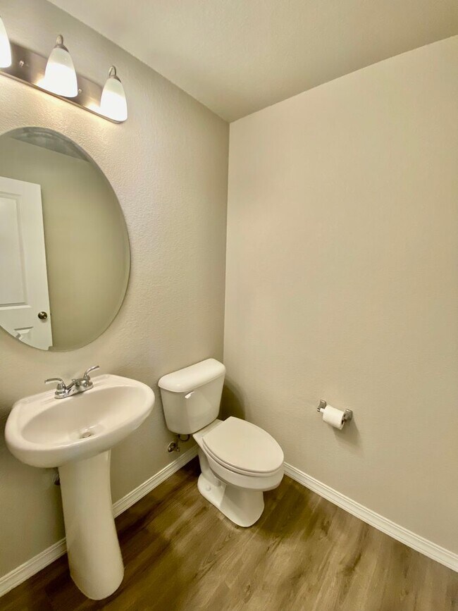 Building Photo - 3 Bedroom SFR in 80938 Near Peterson SFB