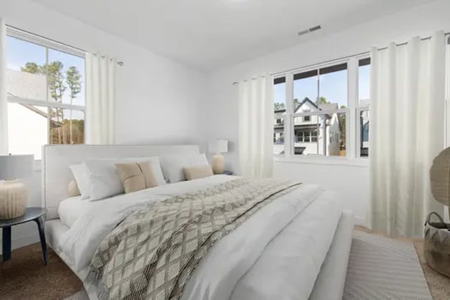 Building Photo - Newly Built 4BD, 3.5BA End-Unit Raleigh To...