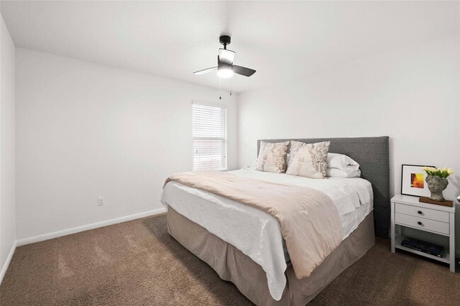 Building Photo - 266 Screech Owl Dr