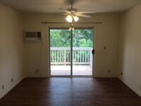 Building Photo - 2 bdrm 1.5 bath 2nd floor Southpointe at W...