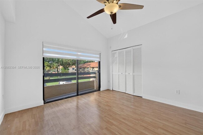 Building Photo - 10206 SW 77th Ct