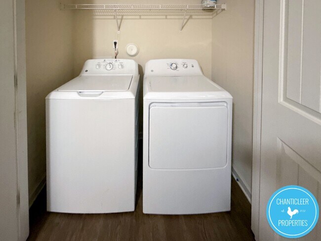 Building Photo - 3534 Midway Island Court