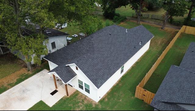 Building Photo - 1031 W Coffin St