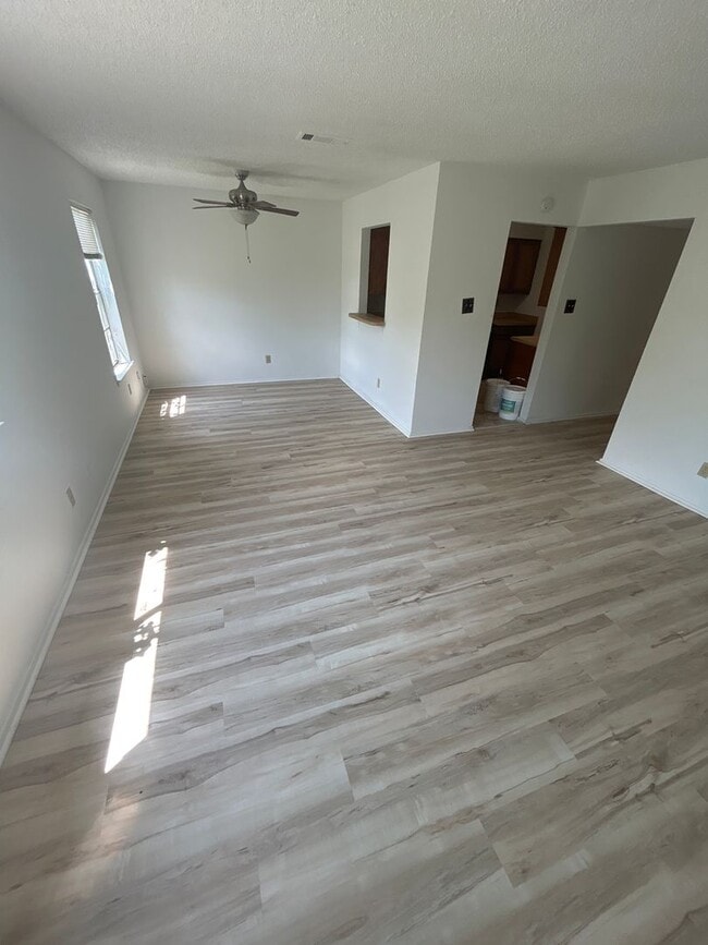 Building Photo - 5510 Brookview Ct