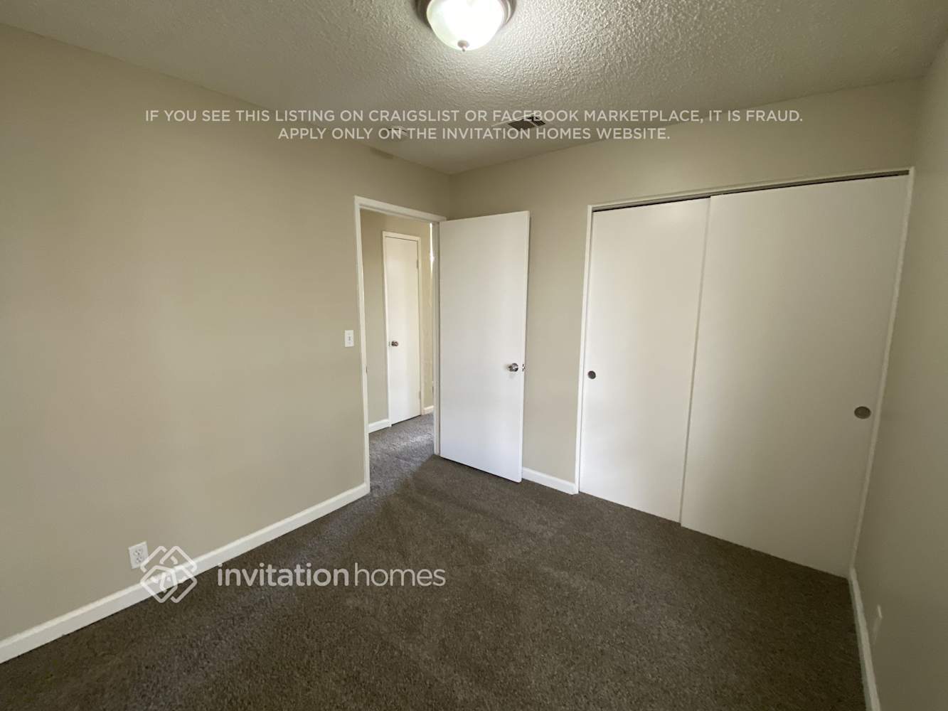 Building Photo - 513 Hummingbird Way