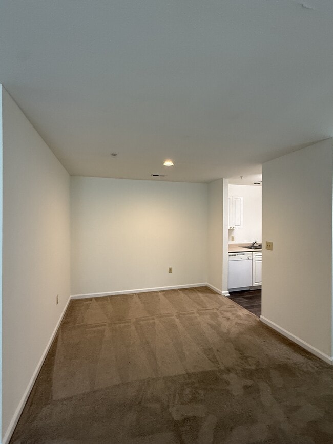 Building Photo - 18 Hamiltons Bay Ct