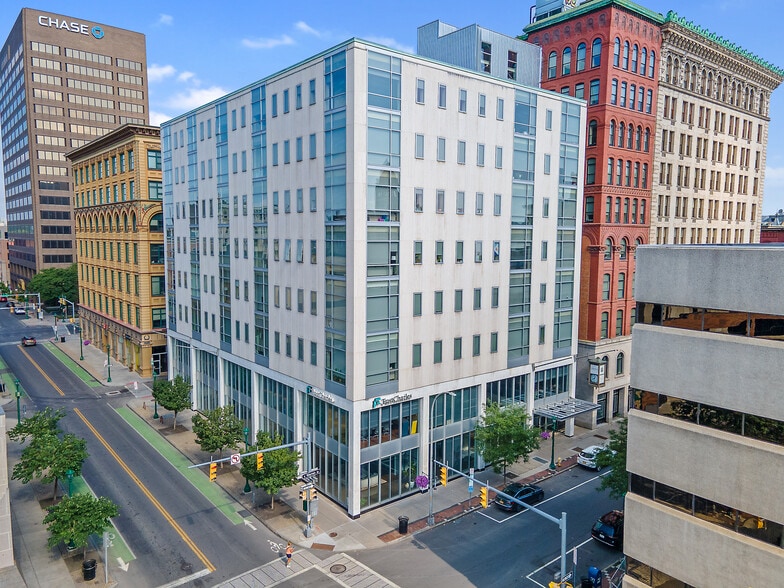 Building Photo - Merchants Commons