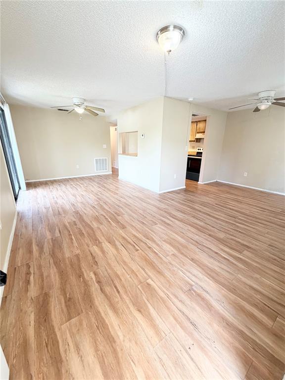 Building Photo - 129 Camphor Cir