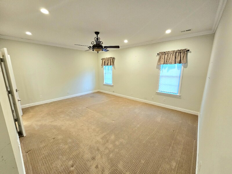 Building Photo - 261 Wrenwood Ct