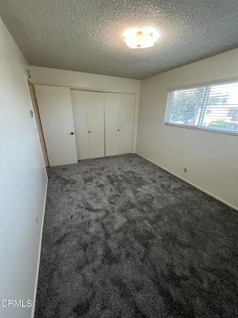 Building Photo - 2943 Lexington Dr
