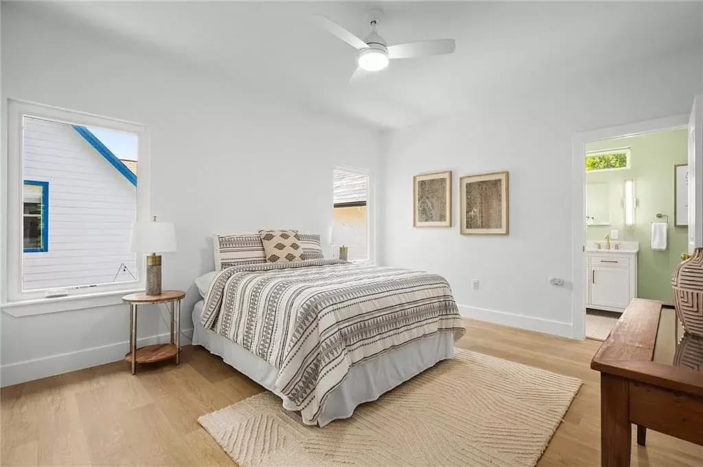 Master Bedroom bathed in sunlight. - 5402 Duval St