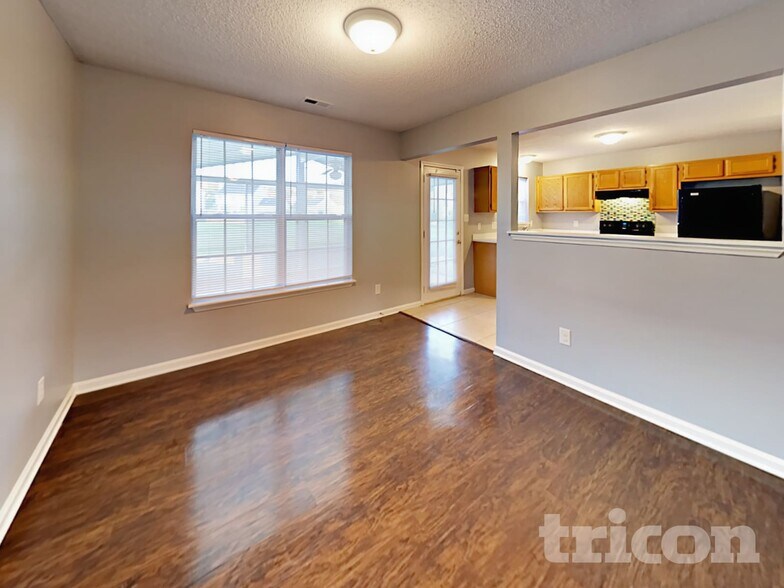 Building Photo - 8324 Sand Hills Ct