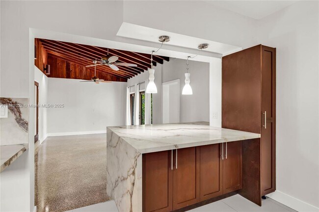 Building Photo - 454 NE 93rd St