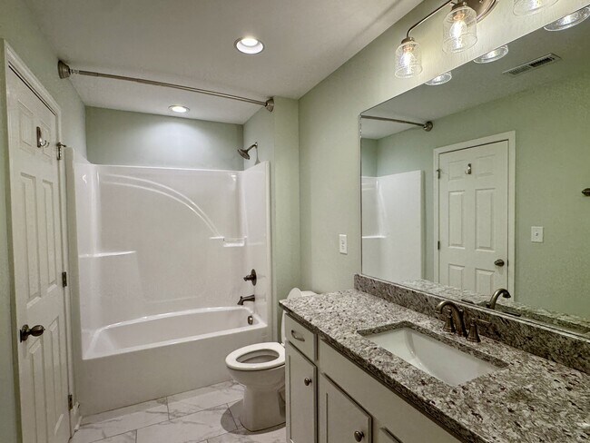 Building Photo - 336 Jacksonian Way
