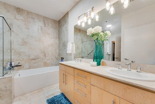 Building Photo - 4111 Gilbert Ave