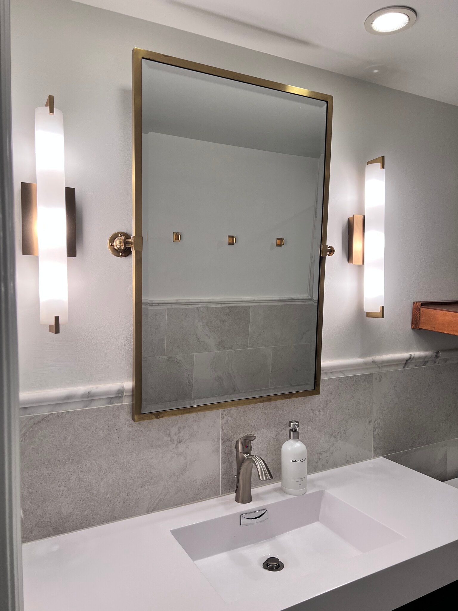 Building Photo - 3530 Piedmont Rd NE