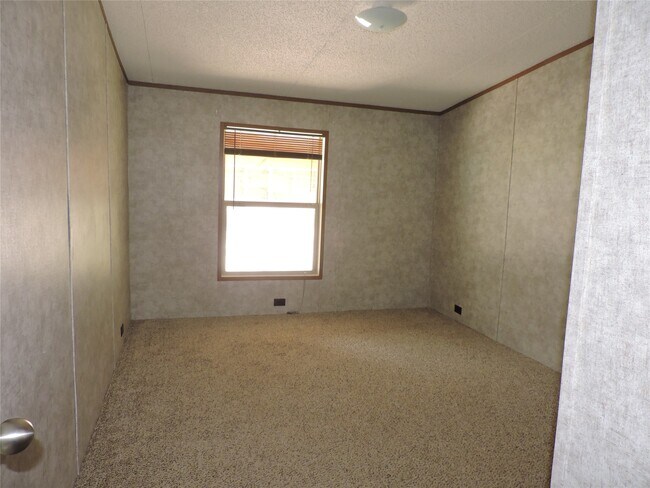 Building Photo - 4110 Jeanette Ln