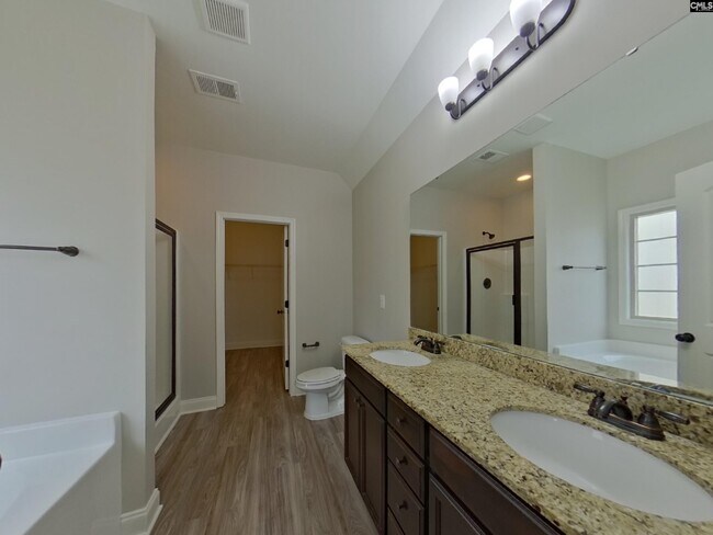 Building Photo - 755 Stoneroot Dr