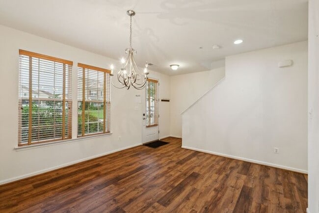 Building Photo - 22908 Snow Leopard Dr