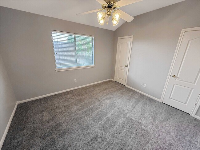 Building Photo - 14219 Kenson Ln