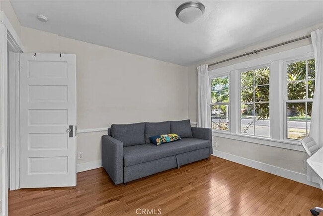 Building Photo - 228 Jacaranda Pl