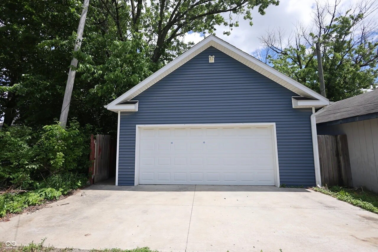 Building Photo - 1156 Spruce St
