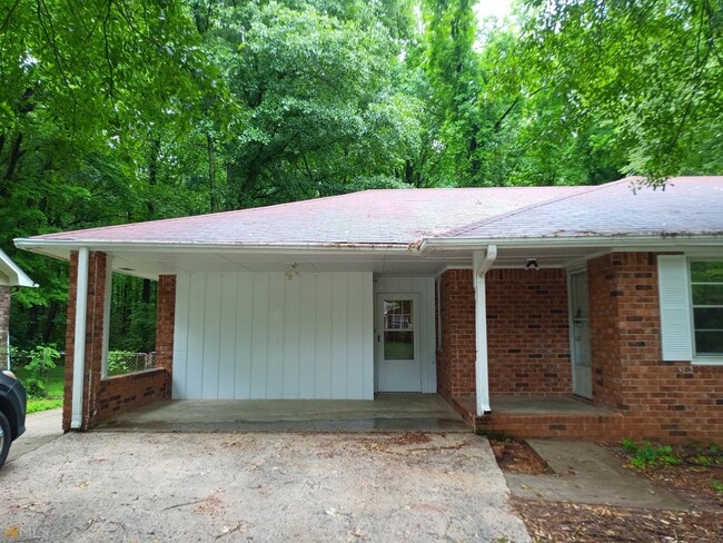 Building Photo - 1036 Skylark Dr
