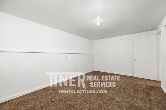 Building Photo - 4910 Gastman Way
