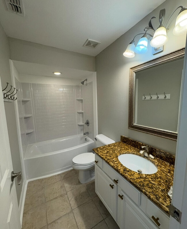 Building Photo - 20 Bald Eagle Ct