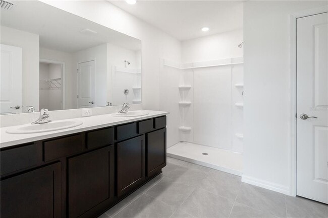 Building Photo - 4762 SW 88th Ln