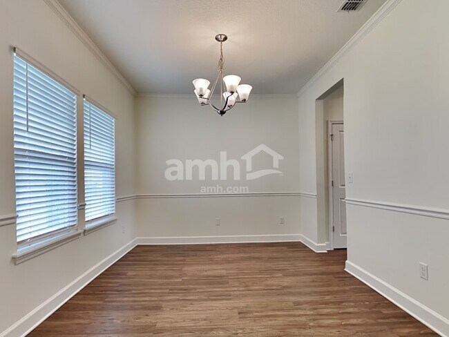 Building Photo - 970 Sunny Stroll Dr