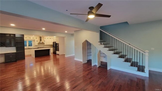 Building Photo - 12812 Short Ave