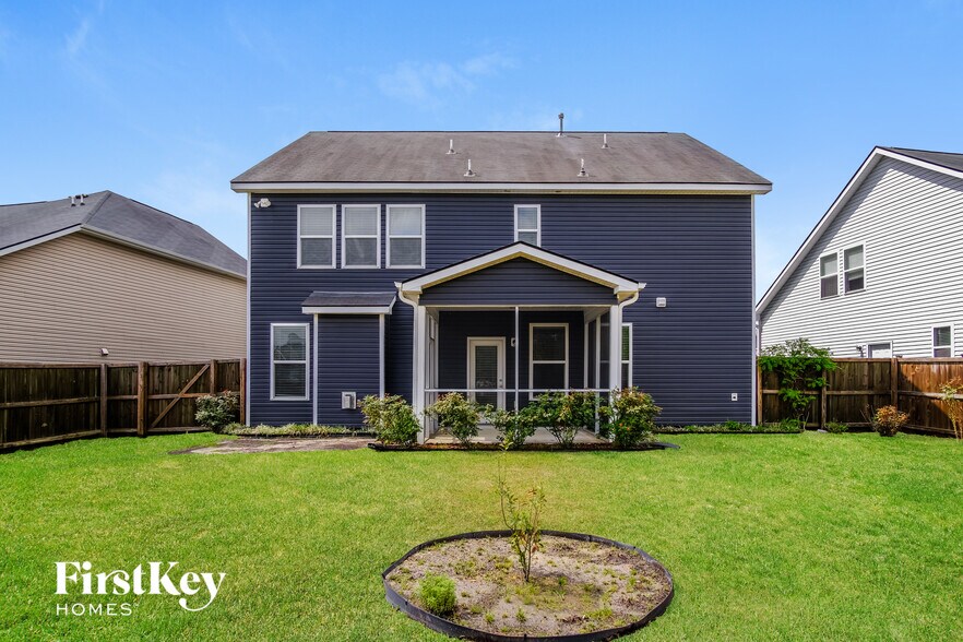 Building Photo - 318 Beachgrass Ln