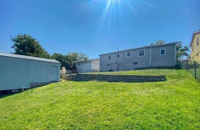 Building Photo - 14148 Orchard Ave