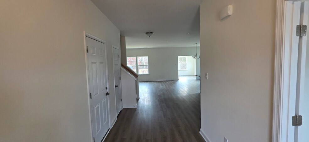 Building Photo - 3829 Kinalin Ln