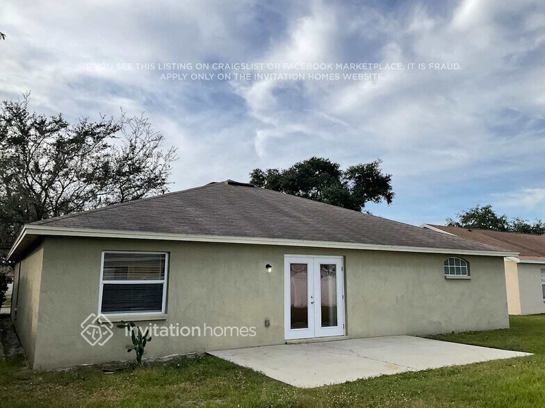 Building Photo - 1590 Meadows Pond Dr