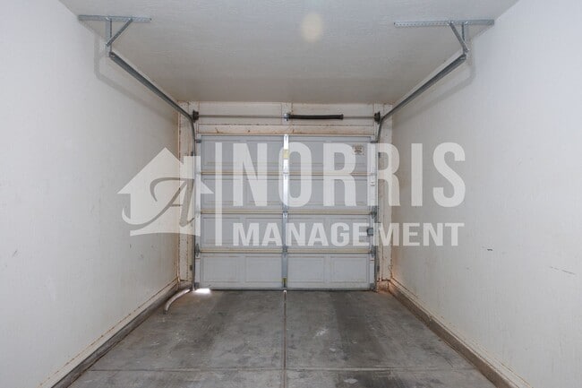 Building Photo - Perfect Duplex in Arizona City