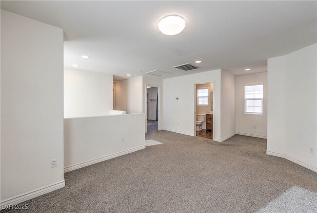 Building Photo - 9194 Red Knoll St