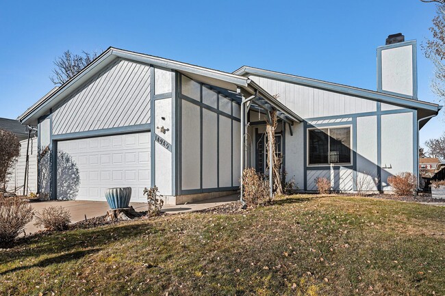 Building Photo - Spacious Home with Fireplace and Well Main...