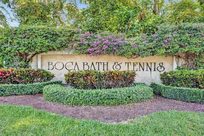 Building Photo - 2800 Banyan Blvd Cir NW
