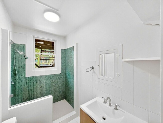 Building Photo - 4014 Avenue D