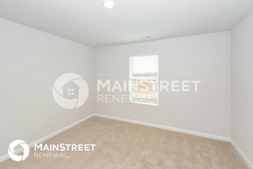 Building Photo - 2327 Curbow Dr