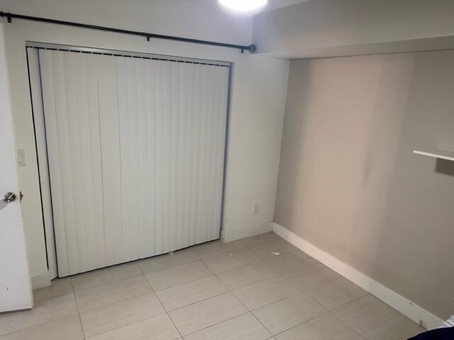 Building Photo - 5584 NW 59th Pl