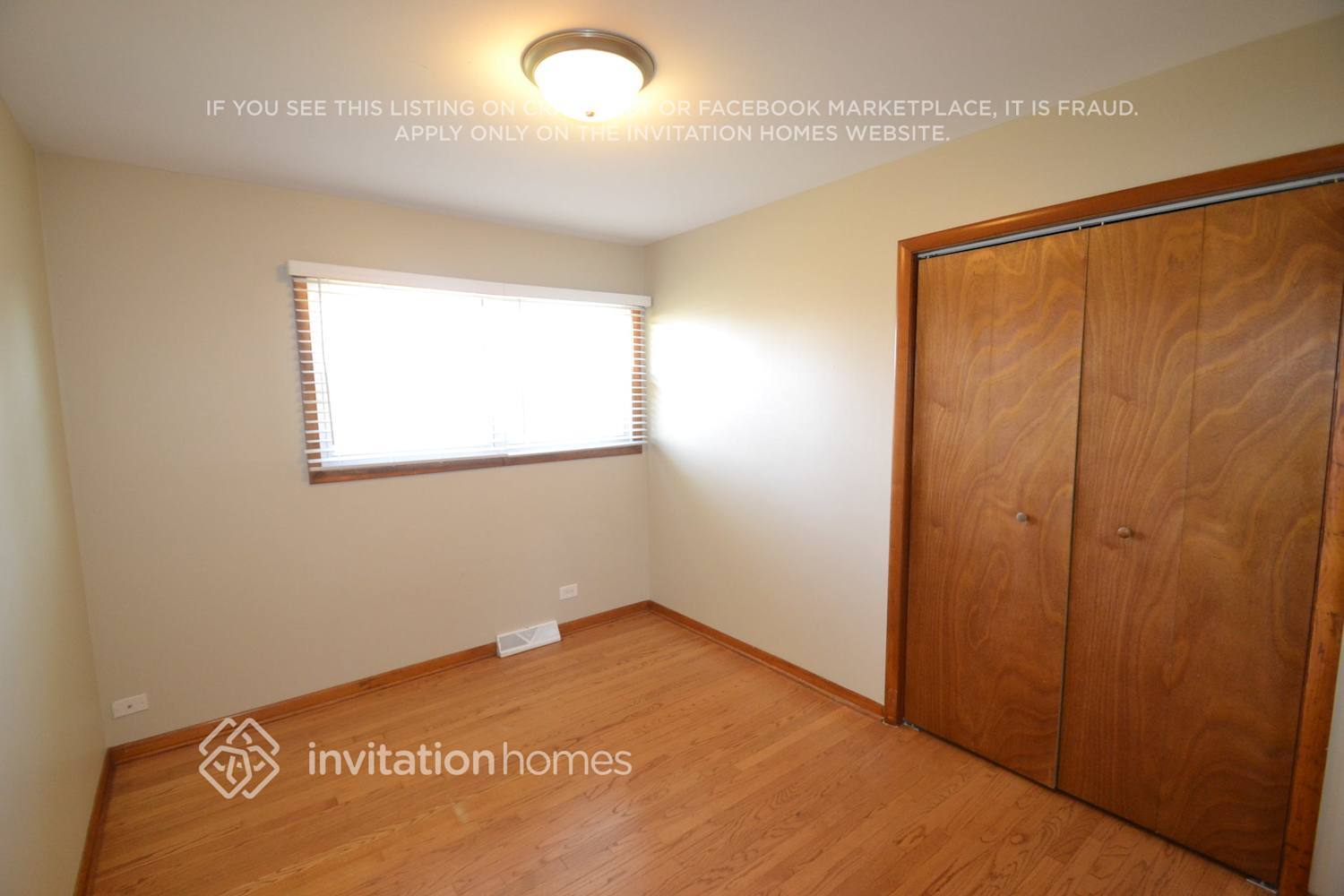 Building Photo - 150 E Winthrop Ave