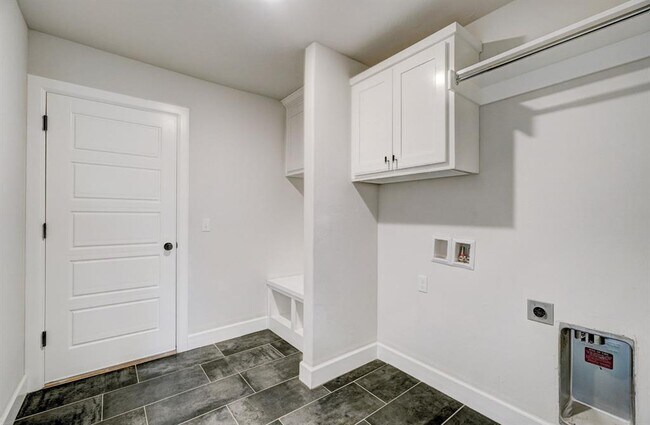 Building Photo - 19804 Canning Ct